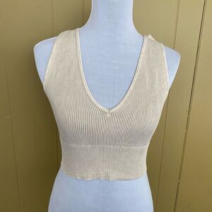 Nikibiki women S v-cut ribbed crop tank top cream